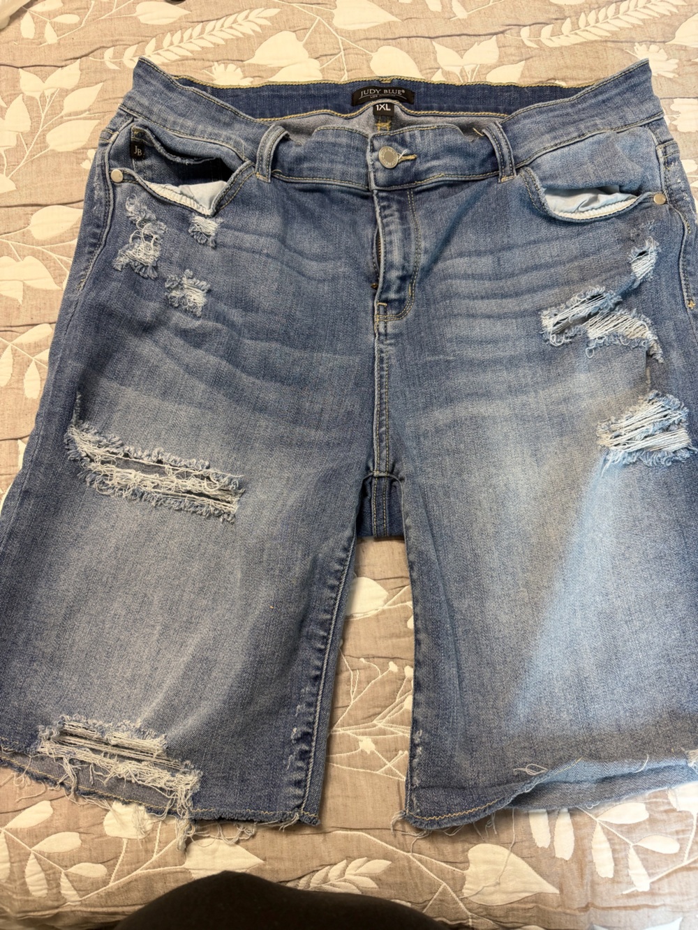 Judy Blue Distressed Light Blue Boyfriend Jeans